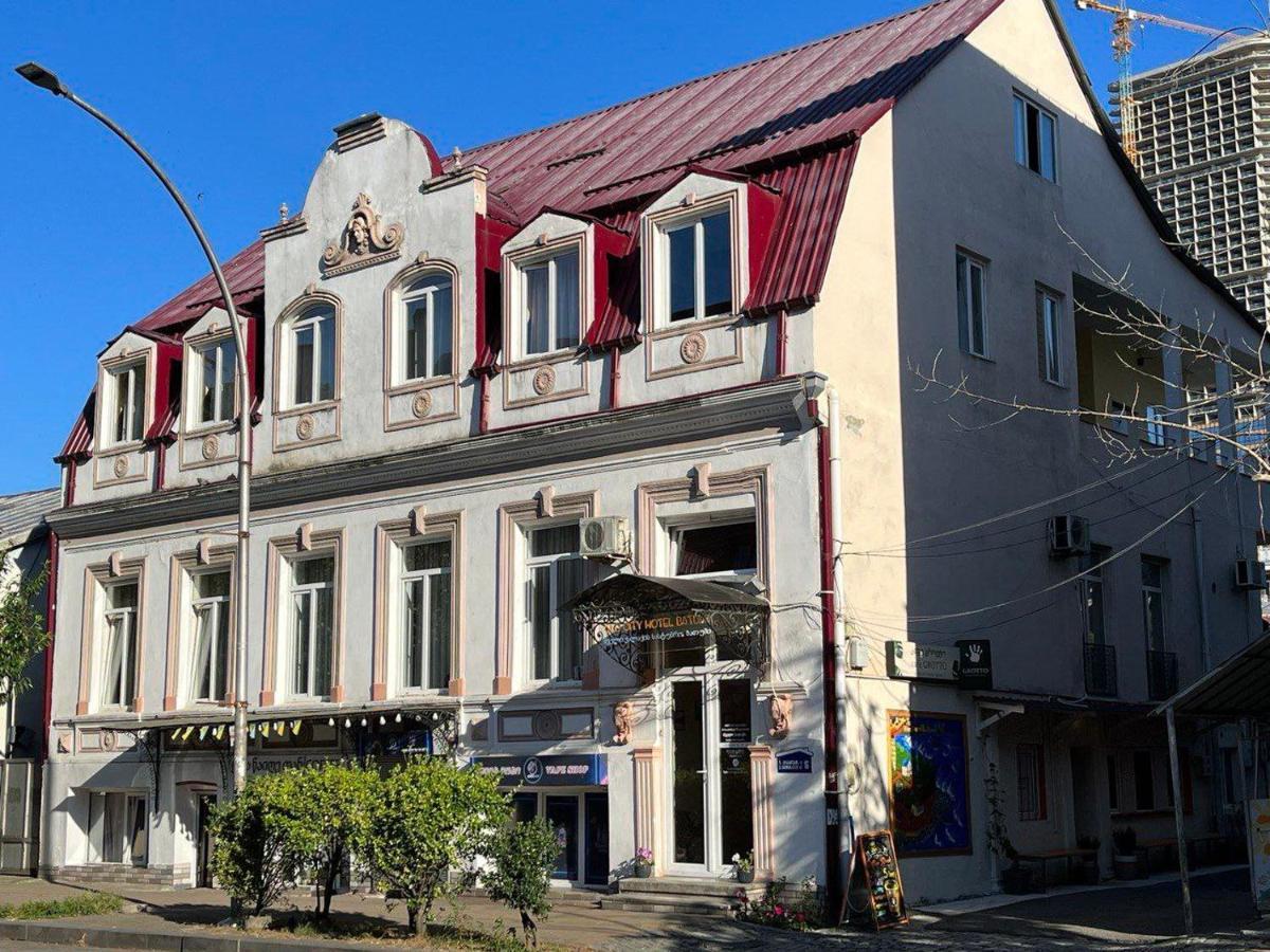 Old Clty Hotel Batumi Exterior photo